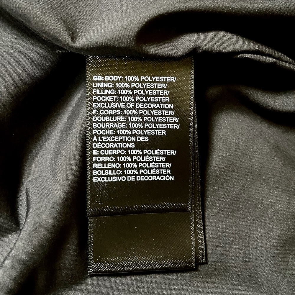 The North Face Men’s Junction Insulated Black Vest - Picture 5 of 7